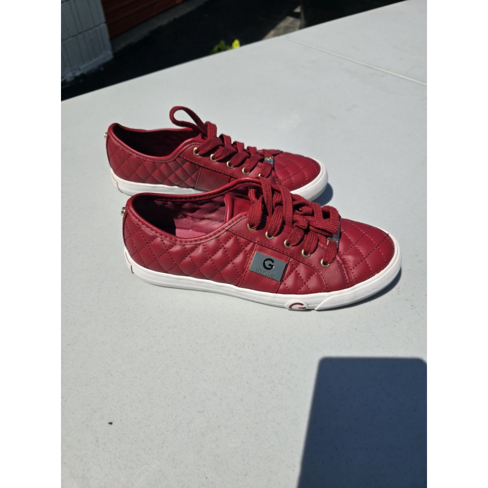GBG Los AngelesWomen's Backer Lace-Up Sneakers Size 8.5, $35 obo.